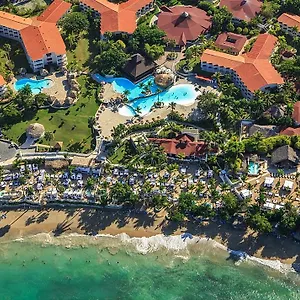 the-tropical-at-lifestyle-holidays-vacation-resort.comcaribbean.com/