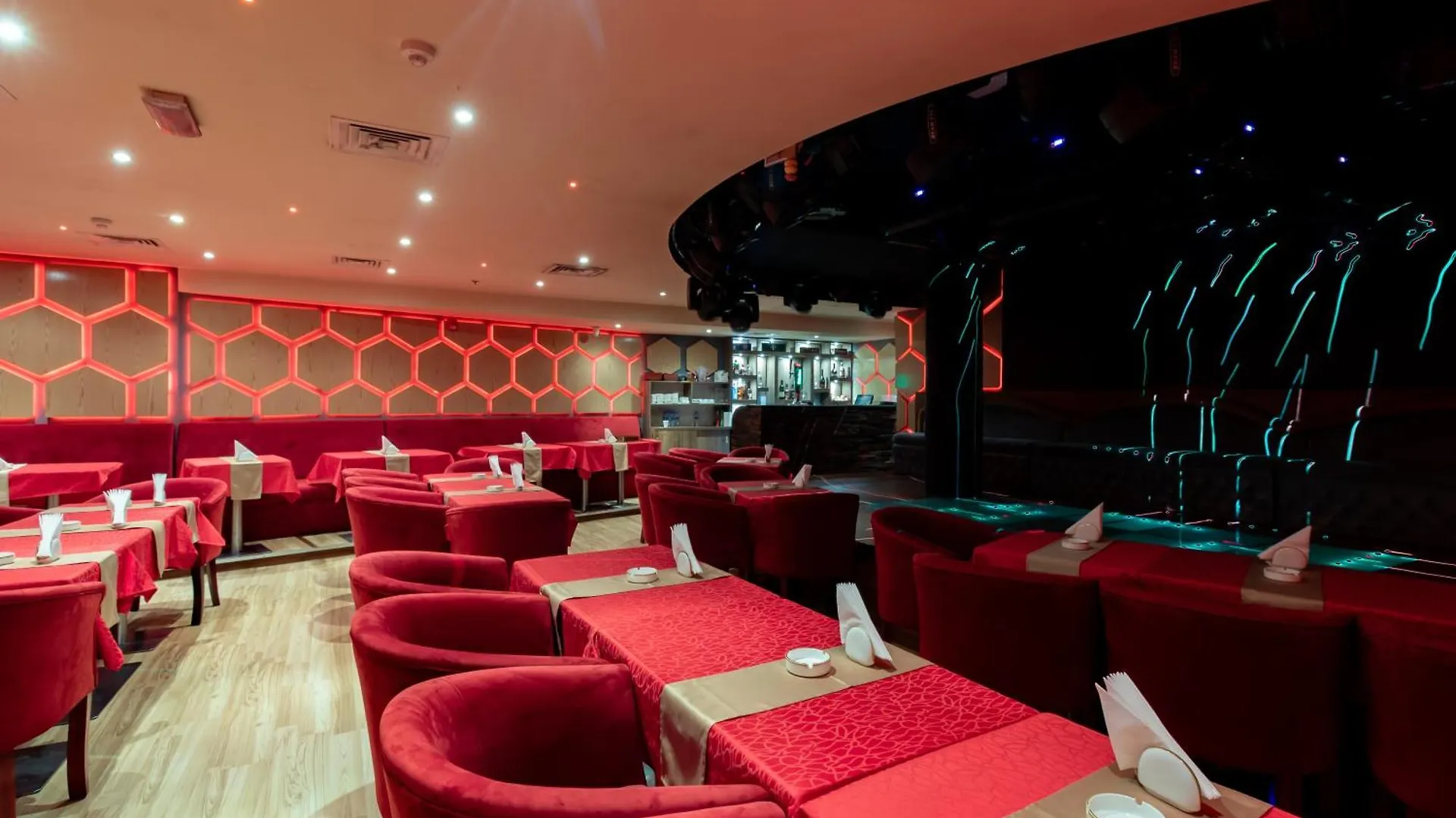 City Palace Hotel Dubaj